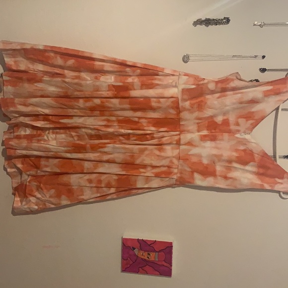 Cute Spring Time Dress - Picture 5 of 5